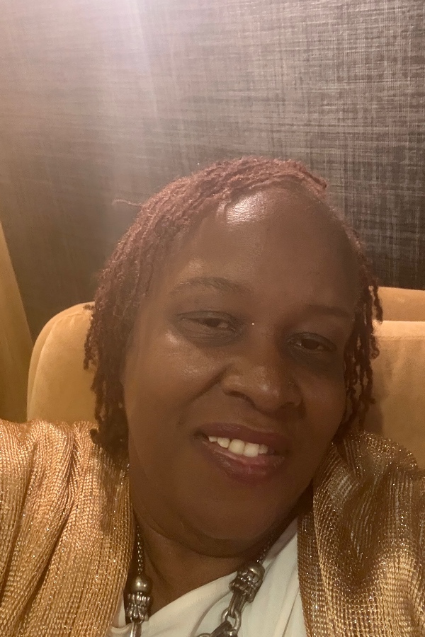 Cruise Brothers Travel Agent Valerie Nelson